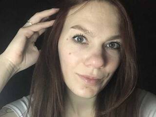 Erotischer Video -Chat Alice_q