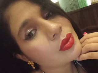 Erotischer Video -Chat LaraaCroft