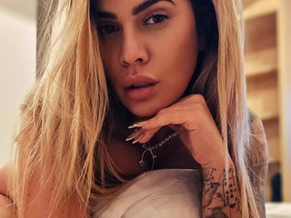 Erotischer Video -Chat Laranya