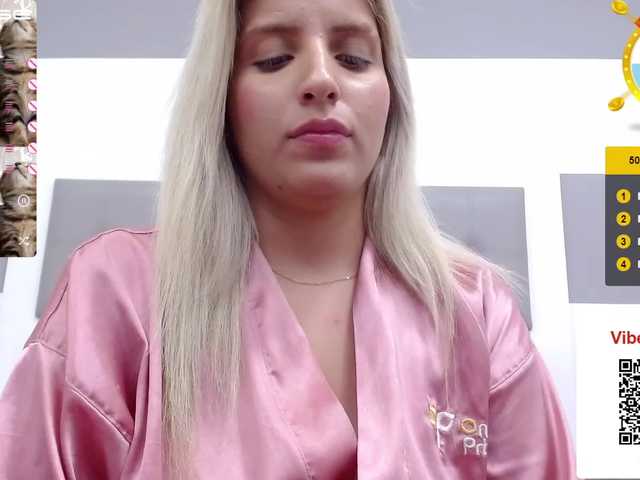 Fotos LauraCoppola Hi everyone! ❤️ I'm Laura, feel free to join my room haha I'll be happy to have you here I love masturbation and play with my delicious fingers and toys lll SpankAss 35 TK lll AnyFlash 70TK lll Control my Lush and Domi 347