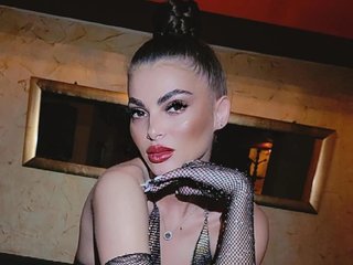 Erotischer Video -Chat LaylaaDiamond