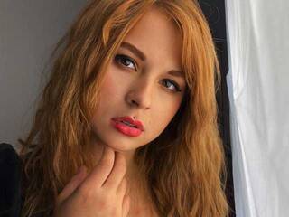 Erotischer Video -Chat Leah-Ginger