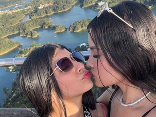 Erotischer Video -Chat Lesbianbarbiie