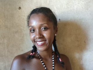 Erotischer Video -Chat Lillteblackgirl