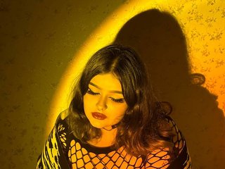 Erotischer Video -Chat Lilya-milky