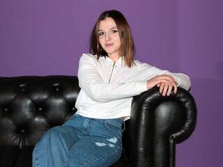 Erotischer Video -Chat LinaGlow