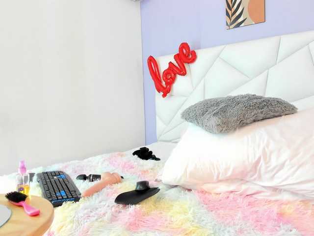 Fotos lissetlong69 Hello guys Today I am very hot wanting to play with you do not miss my showNew toy bet you want to provise it