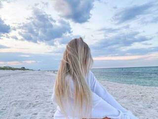 Erotischer Video -Chat LittleBarbieJ