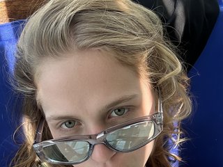 Erotischer Video -Chat Littlemolly1