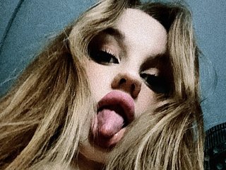 Erotischer Video -Chat littleprincess