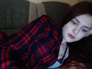 Fotos Fiery_Phoenix hello, I am Kate) put love) all shows - group and full private) changing clothes - 55 tokens) dances - 77 tokens) slaps - 11 tokens. I collect for gifts for the New Year)