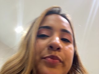 Erotischer Video -Chat LittleToxic