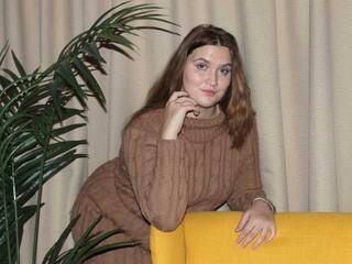 Erotischer Video -Chat LoraBrie