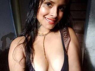 Erotischer Video -Chat lorenanx