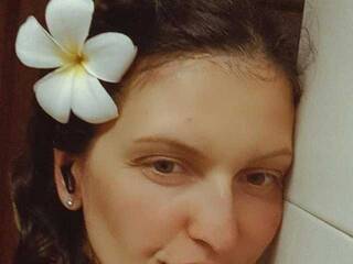 Erotischer Video -Chat LUKONTA