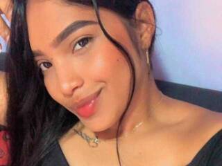 Erotischer Video -Chat madelynefox