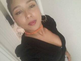 Erotischer Video -Chat Madison-88