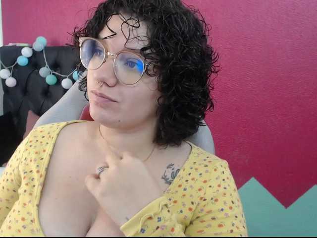 Fotos Angijackson_ I really like to see you on camera and see how you enjoy it for me, I want to see how your cum comes out for meMake me feel like a queen and you will be my kingFav vibs 44, 88 and 111 Make me squirt rigth now for 654 tkns.