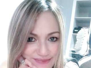 Erotischer Video -Chat MaitheMilf