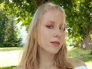 Erotischer Video -Chat Mary-Kitty