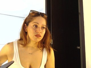 Erotischer Video -Chat Melanny-gil