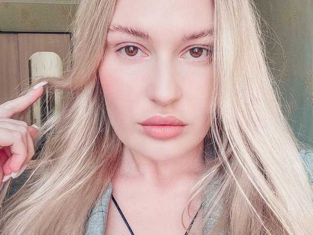 Foto des Profils FemdomJOI