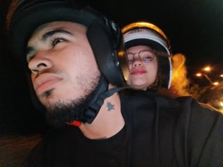 Erotischer Video -Chat mell-omar-hot