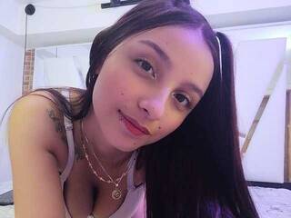 Erotischer Video -Chat Mia-Brown