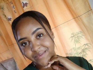 Erotischer Video -Chat Mia-Brown18