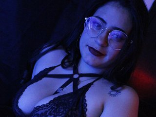 Erotischer Video-Chat Mia-Dixon