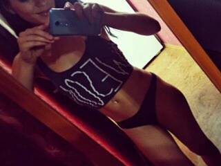 Erotischer Video -Chat MiaBeautifull