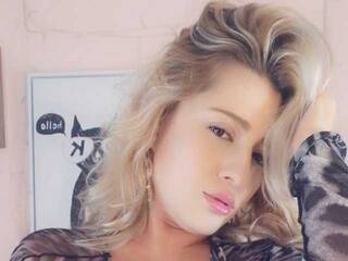 Erotischer Video -Chat Miia-Simons