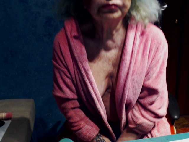 Fotos milo4ka77 boys,60+ old, i will help you cum!!!latex, gloves, fur coats ........ , chek me out ! camera 40 tocins....friends 7 tocins, private : nude mastrubate,see *****0 tok