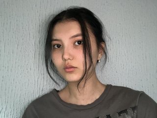 Erotischer Video -Chat MinaHin