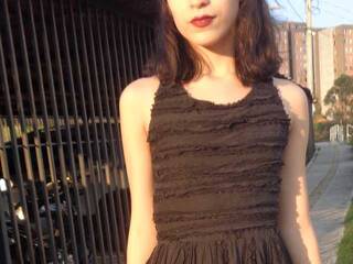 Erotischer Video -Chat MischaAdams