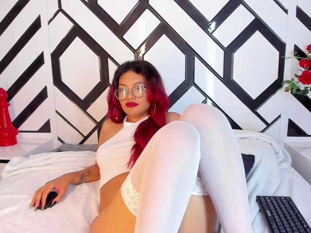 Fotos MissAlexa TGIF let's have fun with my lush, On with ultra high levels for my pleasure Check Tip Menu❤ big cum at @sofar @total