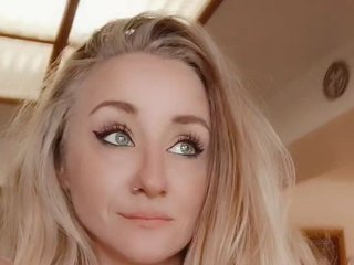 Erotischer Video -Chat MissHunyBunz69