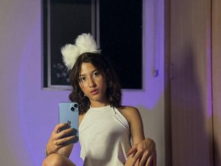 Erotischer Video -Chat Littlegoddessx