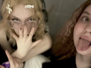 Erotischer Video -Chat Molly-and-Ewa