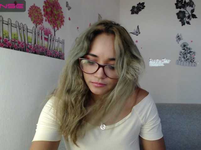 Sendung Screenshots monica-squirt