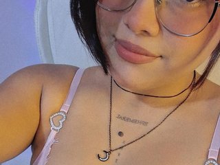 Erotischer Video -Chat MonieLodge