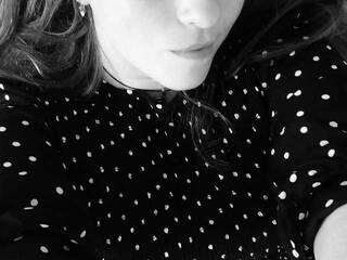 Erotischer Video -Chat monro-jeans