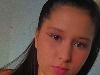 Erotischer Video -Chat nahomi-bloom