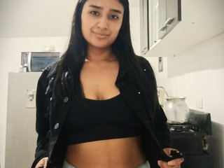 Erotischer Video -Chat nahomi-evans