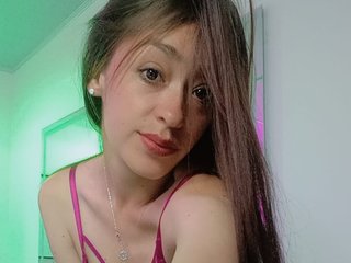 Erotischer Video -Chat Nahomi-rousset