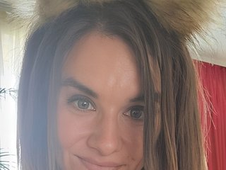 Erotischer Video -Chat Nanny-Lora