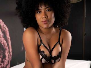 Erotischer Video -Chat naomi-ass