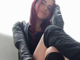 Erotischer Video-Chat Naomy-Redd