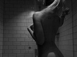 Erotischer Video -Chat Natallie