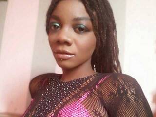 Erotischer Video -Chat natsuggar17